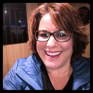 Meet your Posher, Julie